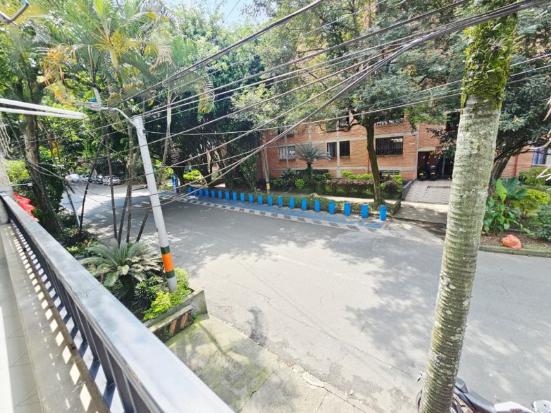 Casa para el arriendo en Envigado - Alcala el codigo es 16695 Foto 6