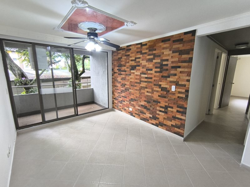 Apartamento para el arriendo en Sabaneta el codigo es 16692 Foto 3