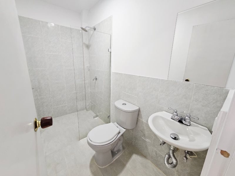 Casa para el arriendo en Envigado - Alcala el codigo es 16695 Foto 24