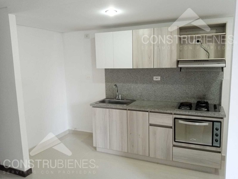 Apartamento para el arriendo en Sabaneta el codigo es 13912 Foto 2