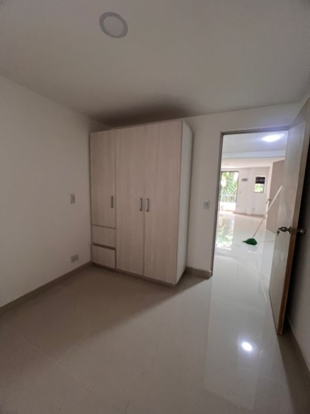 Apartamento para el arriendo en Sabaneta el codigo es 16723 Foto 8