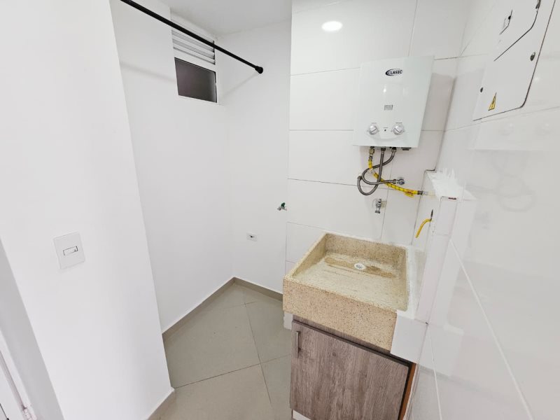 Apartamento para el arriendo en Sabaneta el codigo es 16722 Foto 17
