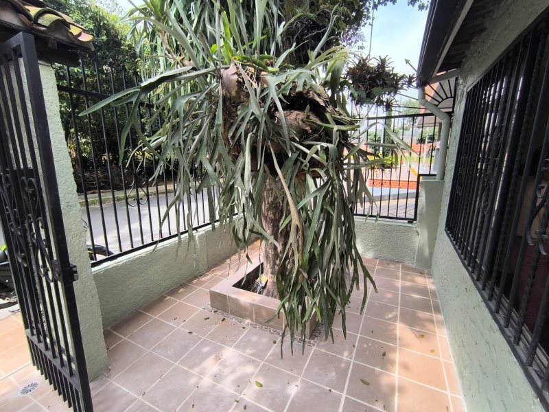 Casa para el arriendo en Sabaneta el codigo es 16729 Foto 6