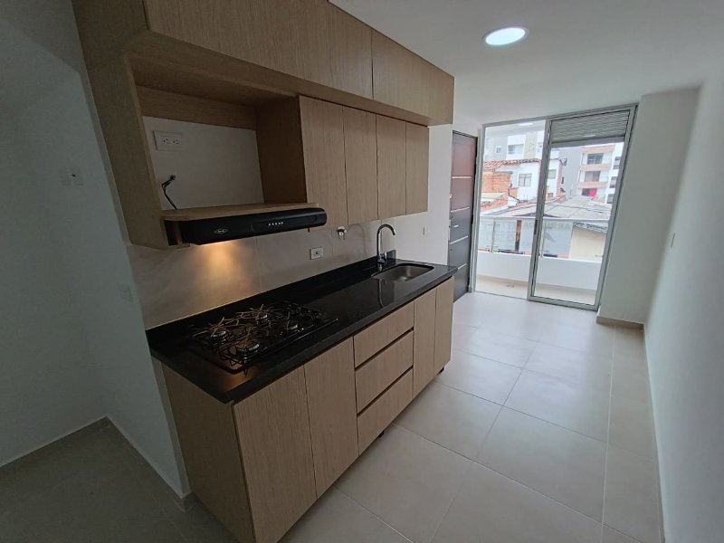 Apartamento para el arriendo en Itagüí el codigo es 18060 Foto 2
