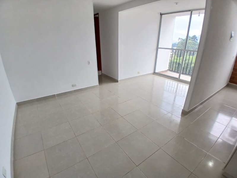 Apartamento para el arriendo en La Estrella el codigo es 14449 Foto 5