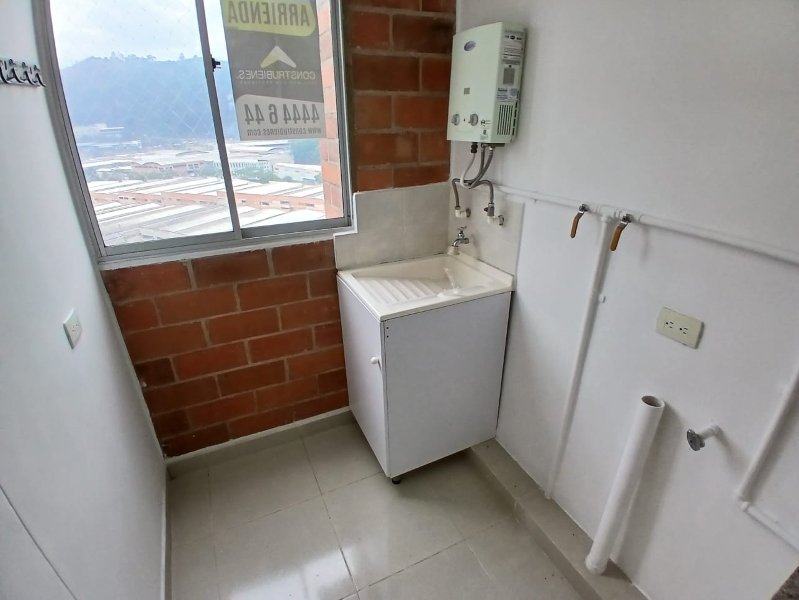 Apartamento para el arriendo en La Estrella el codigo es 14449 Foto 19
