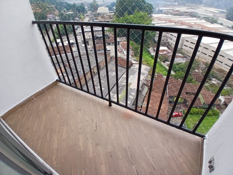Apartamento para el arriendo en La Estrella el codigo es 14449 Foto 6