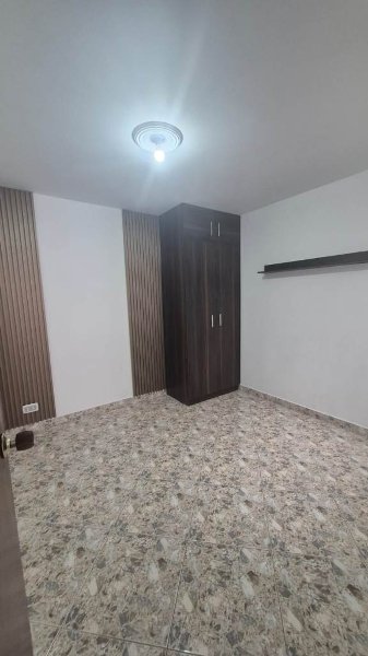 Apartamento para el arriendo en Sabaneta el codigo es 12485 Foto 9
