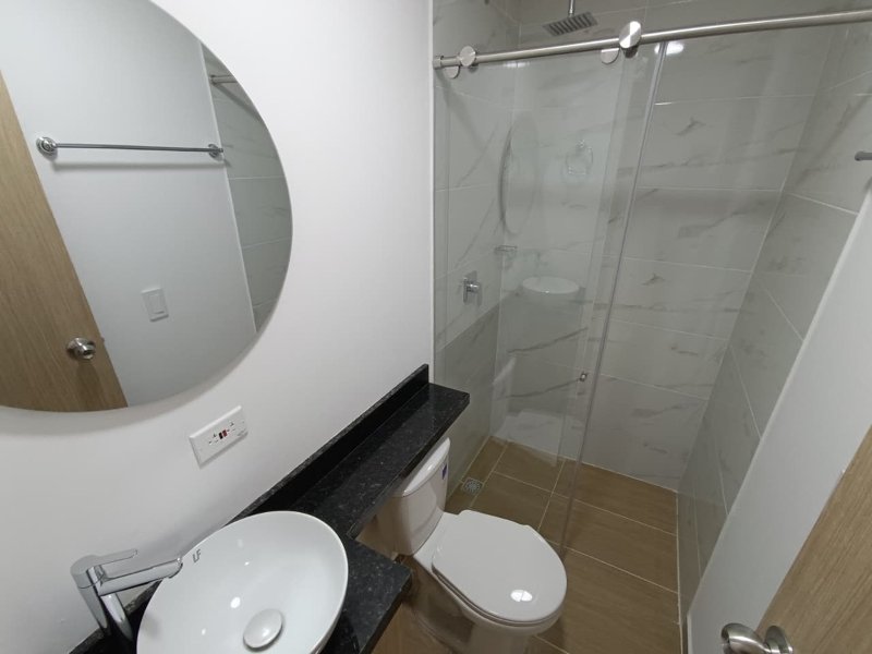 Apartamento para el arriendo en Itagüí el codigo es 18060 Foto 13
