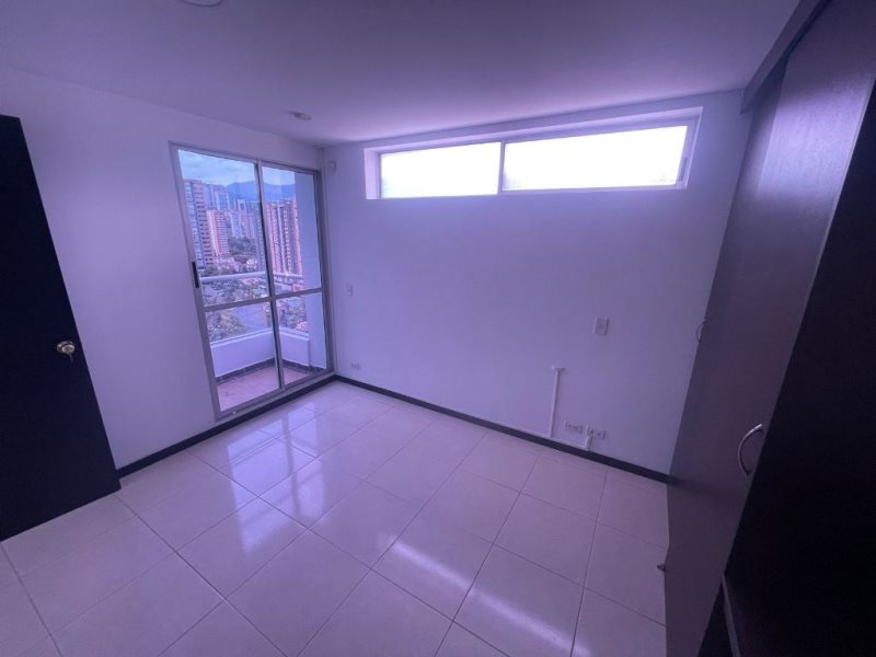 Apartamento para el arriendo en Envigado el codigo es 11955 Foto 7