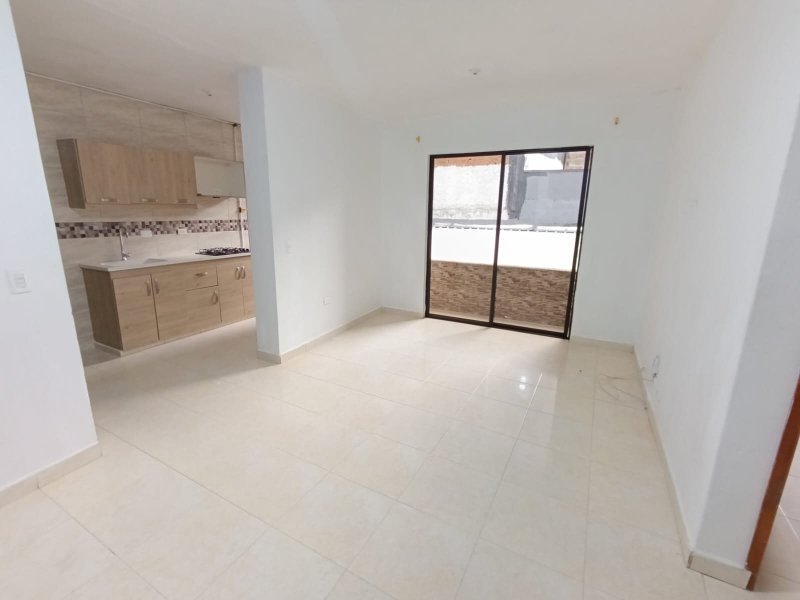 Apartamento para el arriendo en Sabaneta el codigo es 4612 Foto 3