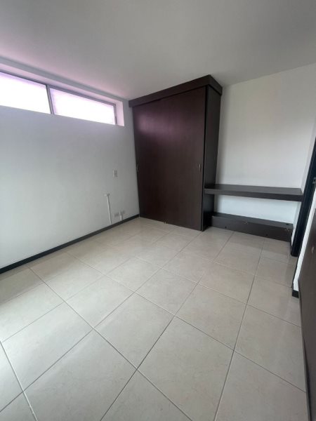 Apartamento para el arriendo en Envigado el codigo es 11955 Foto 9