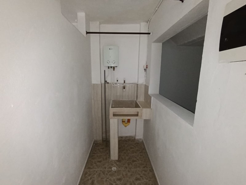Apartamento para el arriendo en Sabaneta el codigo es 4612 Foto 12