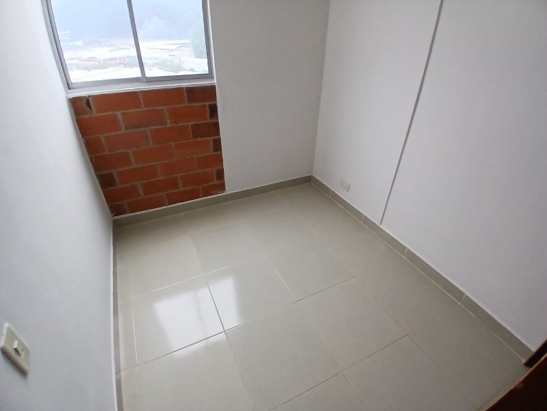 Apartamento para el arriendo en La Estrella el codigo es 14449 Foto 14