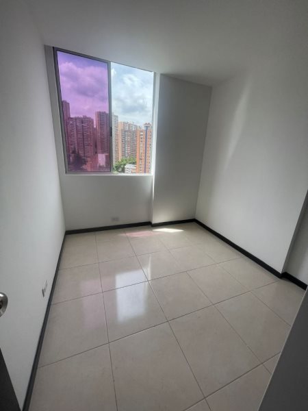 Apartamento para el arriendo en Envigado el codigo es 11955 Foto 10