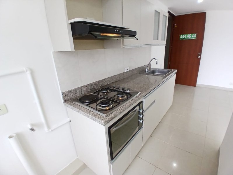 Apartamento para el arriendo en La Estrella el codigo es 14449 Foto 2