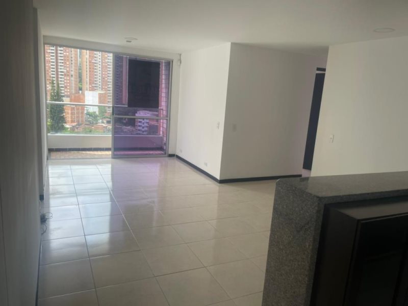 Apartamento para el arriendo en Envigado el codigo es 11955 Foto 3