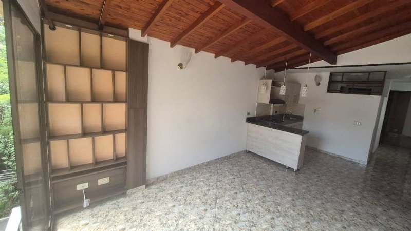 Apartamento para el arriendo en Sabaneta el codigo es 12485 Foto 2