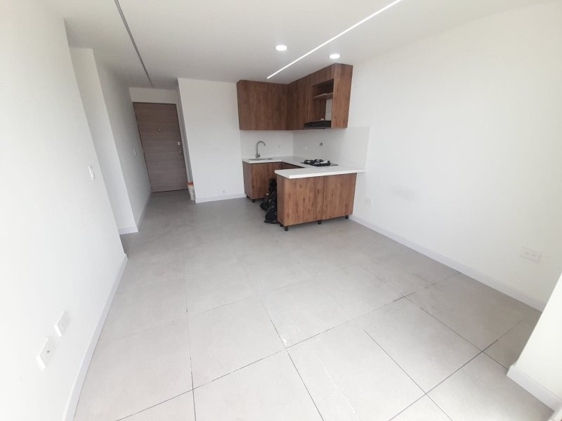 Apartamento para el arriendo en Sabaneta el codigo es 17565 Foto 2