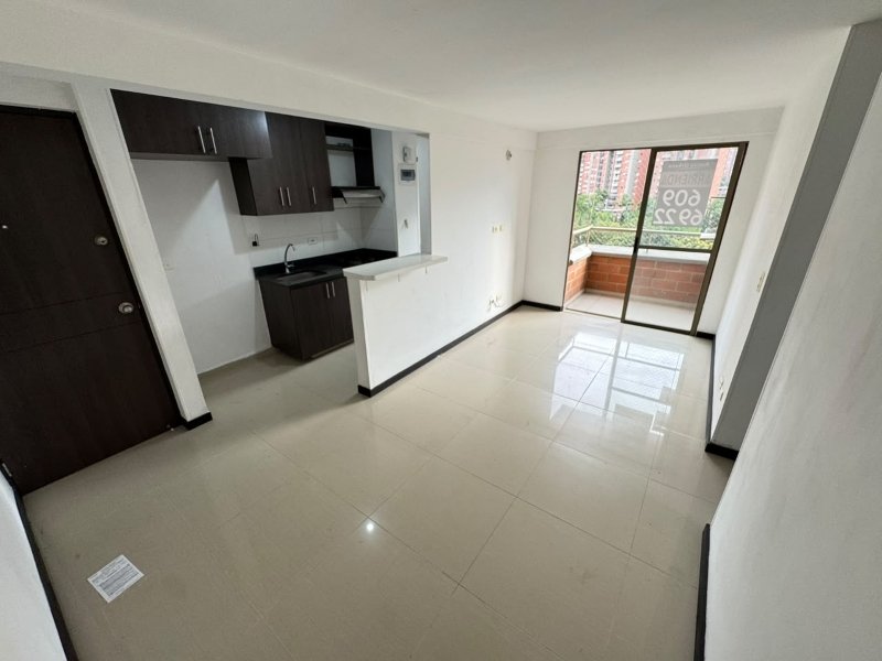 Apartamento para el arriendo en Sabaneta el codigo es 17255 Foto 3