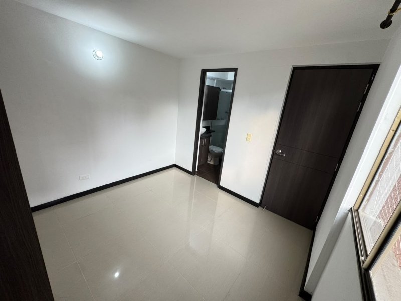 Apartamento para el arriendo en Sabaneta el codigo es 17255 Foto 8