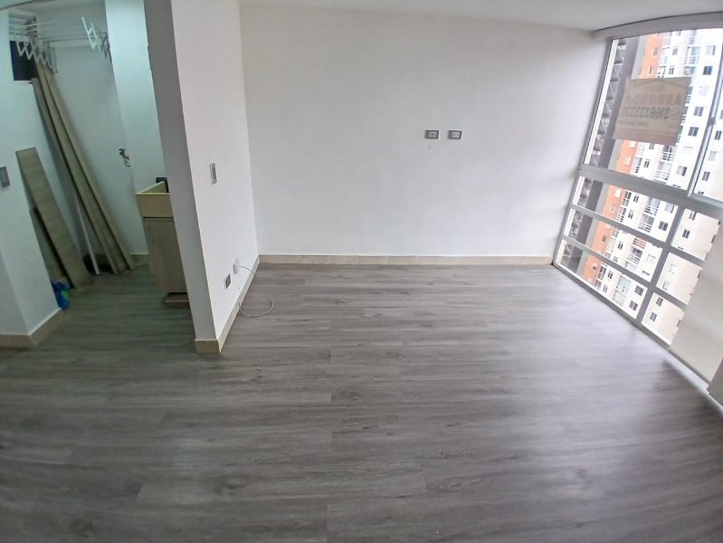Apartamento para el arriendo en Sabaneta el codigo es 18021 Foto 2