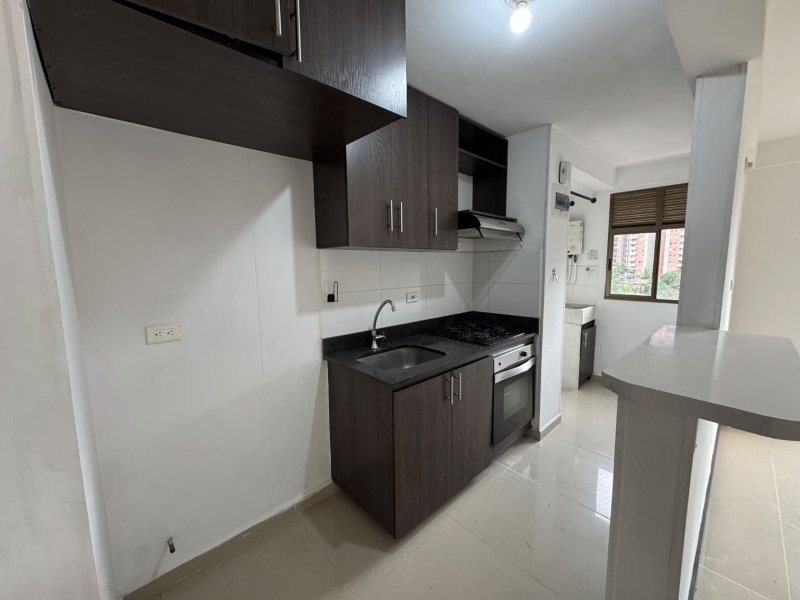Apartamento para el arriendo en Sabaneta el codigo es 17255 Foto 2