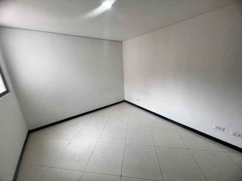 Apartamento para el arriendo en La Estrella el codigo es 17737 Foto 9