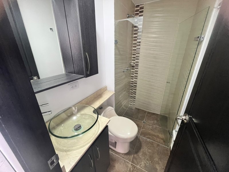 Apartamento para el arriendo en La Estrella el codigo es 17737 Foto 15