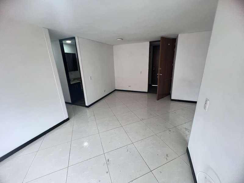 Apartamento para el arriendo en La Estrella el codigo es 17737 Foto 3