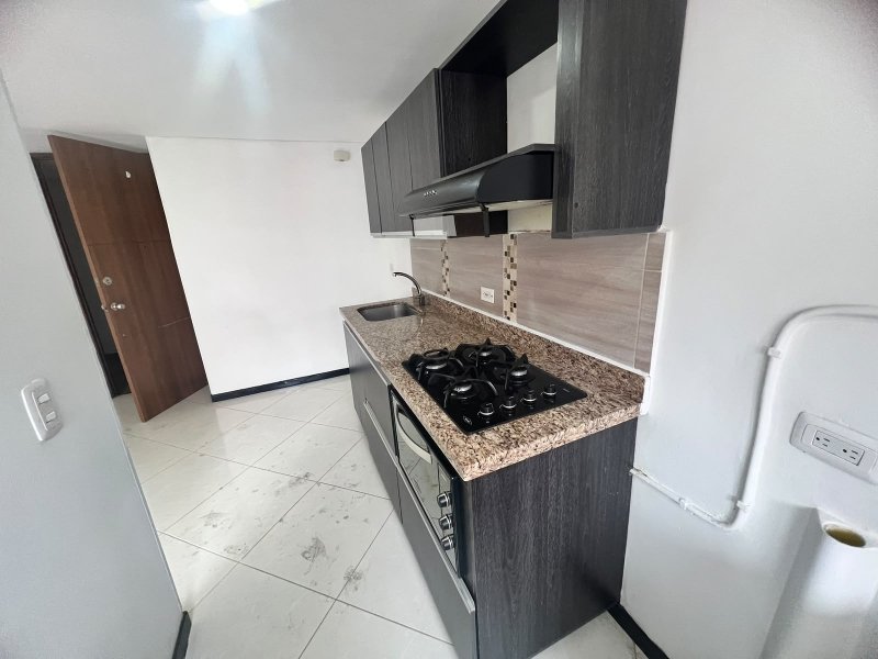 Apartamento para el arriendo en La Estrella el codigo es 17737 Foto 2