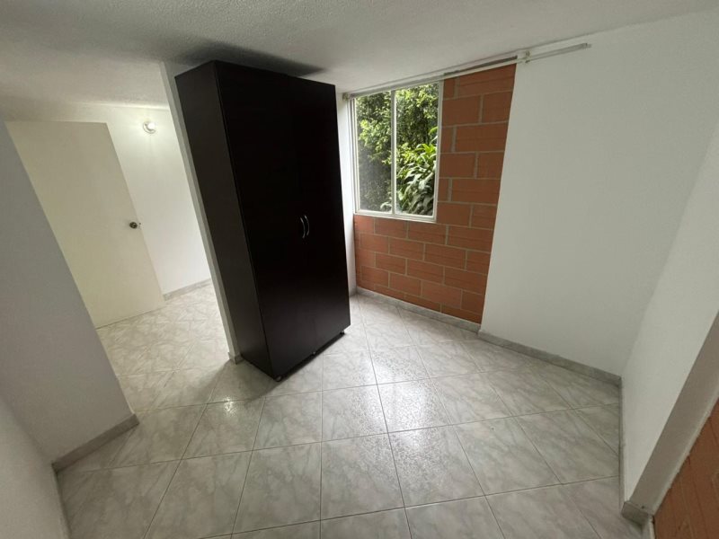 Apartamento para el arriendo en Envigado el codigo es 16991 Foto 7