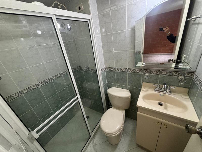 Apartamento para el arriendo en Envigado el codigo es 16991 Foto 10