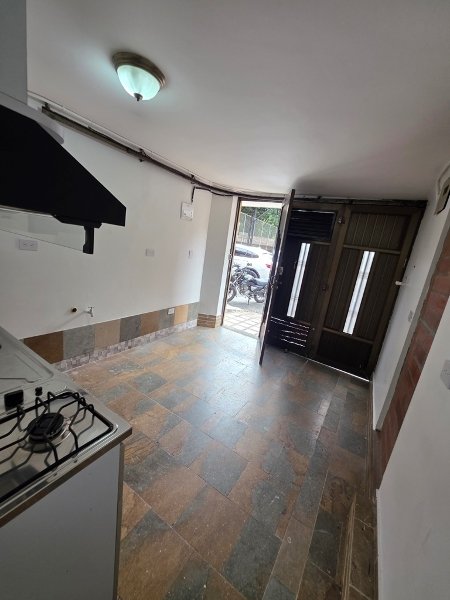 Apartaestudio para el arriendo en Sabaneta el codigo es 14567 Foto 5