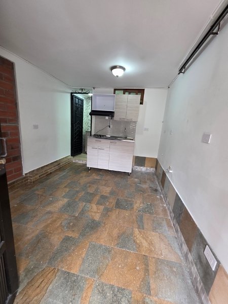 Apartaestudio para el arriendo en Sabaneta el codigo es 14567 Foto 4