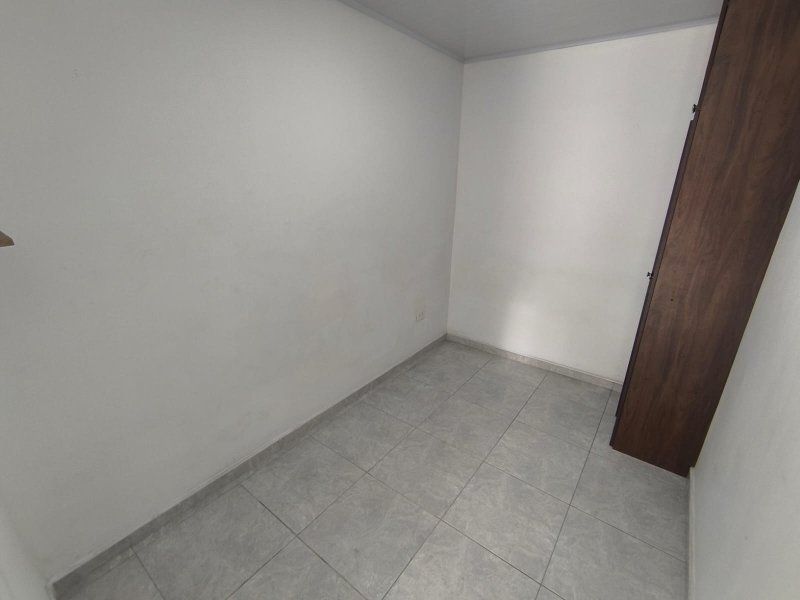 Apartaestudio para el arriendo en Medellín el codigo es 17731 Foto 5