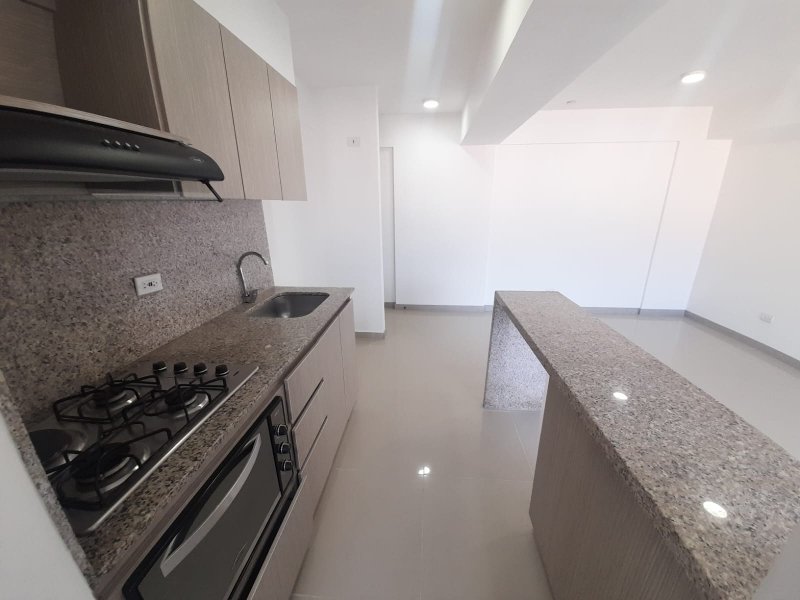 Apartamento para el arriendo en Sabaneta el codigo es 9755 Foto 2