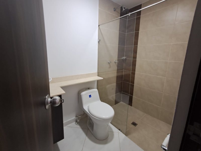 Apartamento para el arriendo en Sabaneta el codigo es 9112 Foto 9