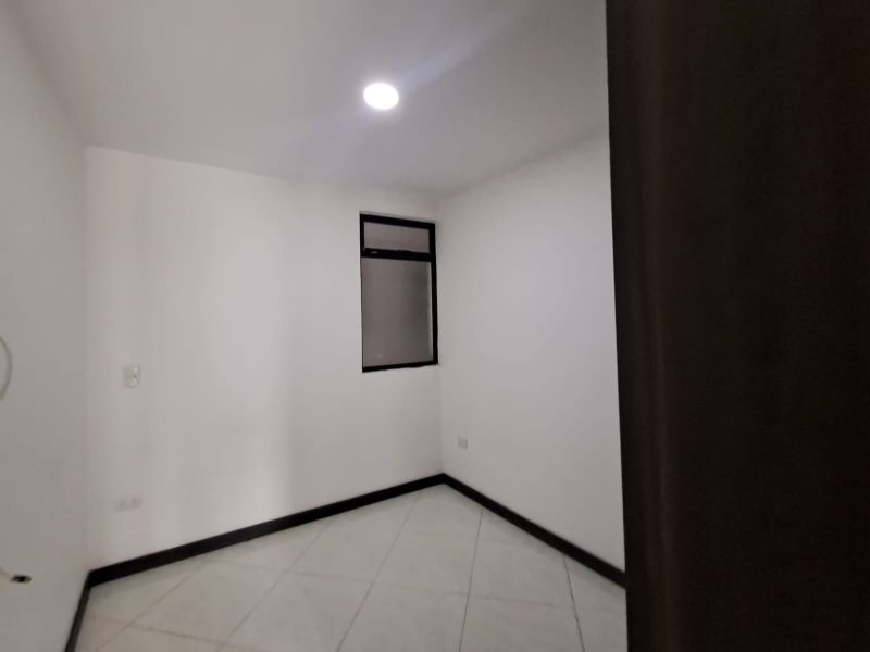 Apartamento para el arriendo en Sabaneta el codigo es 9112 Foto 5