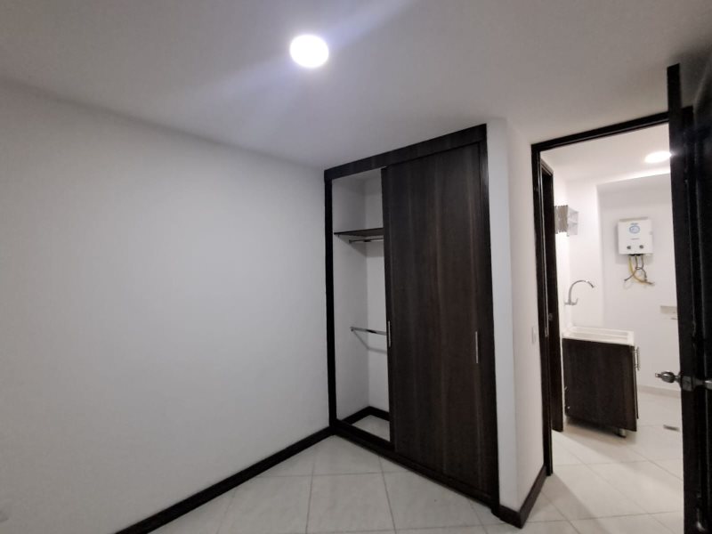 Apartamento para el arriendo en Sabaneta el codigo es 9112 Foto 8