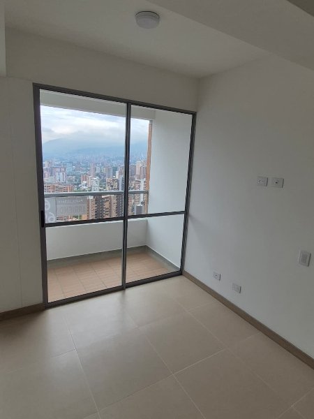 Apartamento para el arriendo en Sabaneta el codigo es 17693 Foto 3