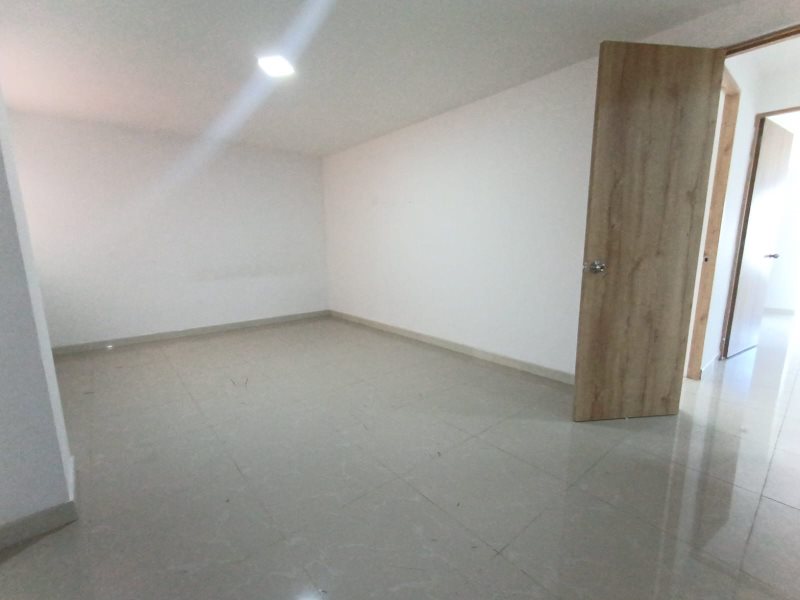Apartamento para el arriendo en Sabaneta el codigo es 16658 Foto 12