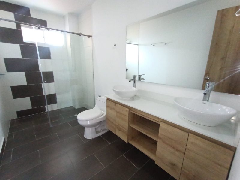 Apartamento para el arriendo en Sabaneta el codigo es 16658 Foto 24