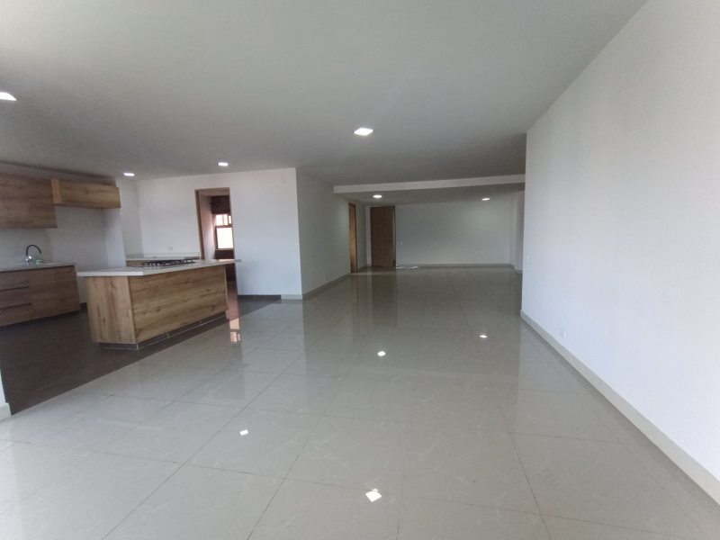 Apartamento para el arriendo en Sabaneta el codigo es 16658 Foto 4