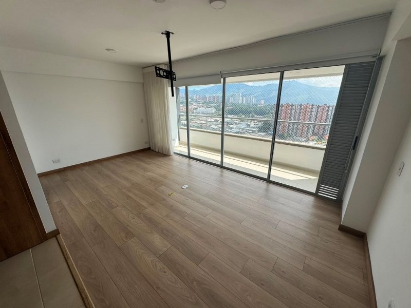 Apto-Loft para el arriendo en Sabaneta el codigo es 15875 Foto 5
