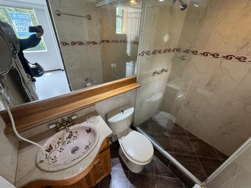 Apartamento para el arriendo en Envigado el codigo es 17228 Foto 12