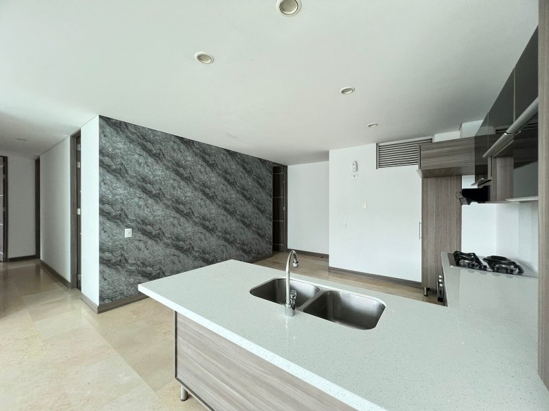 Apartamento para el arriendo en Sabaneta el codigo es 17392 Foto 2