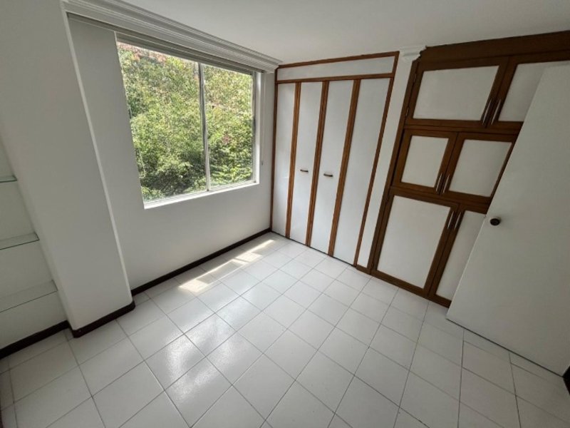 Apartamento para el arriendo en Envigado el codigo es 17228 Foto 6