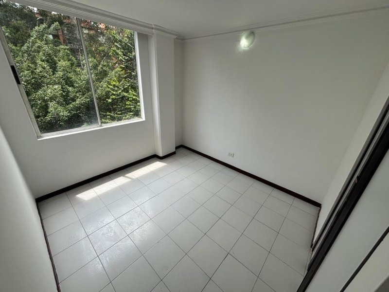 Apartamento para el arriendo en Envigado el codigo es 17228 Foto 8