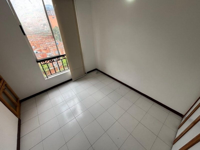 Apartamento para el arriendo en Envigado el codigo es 17228 Foto 11